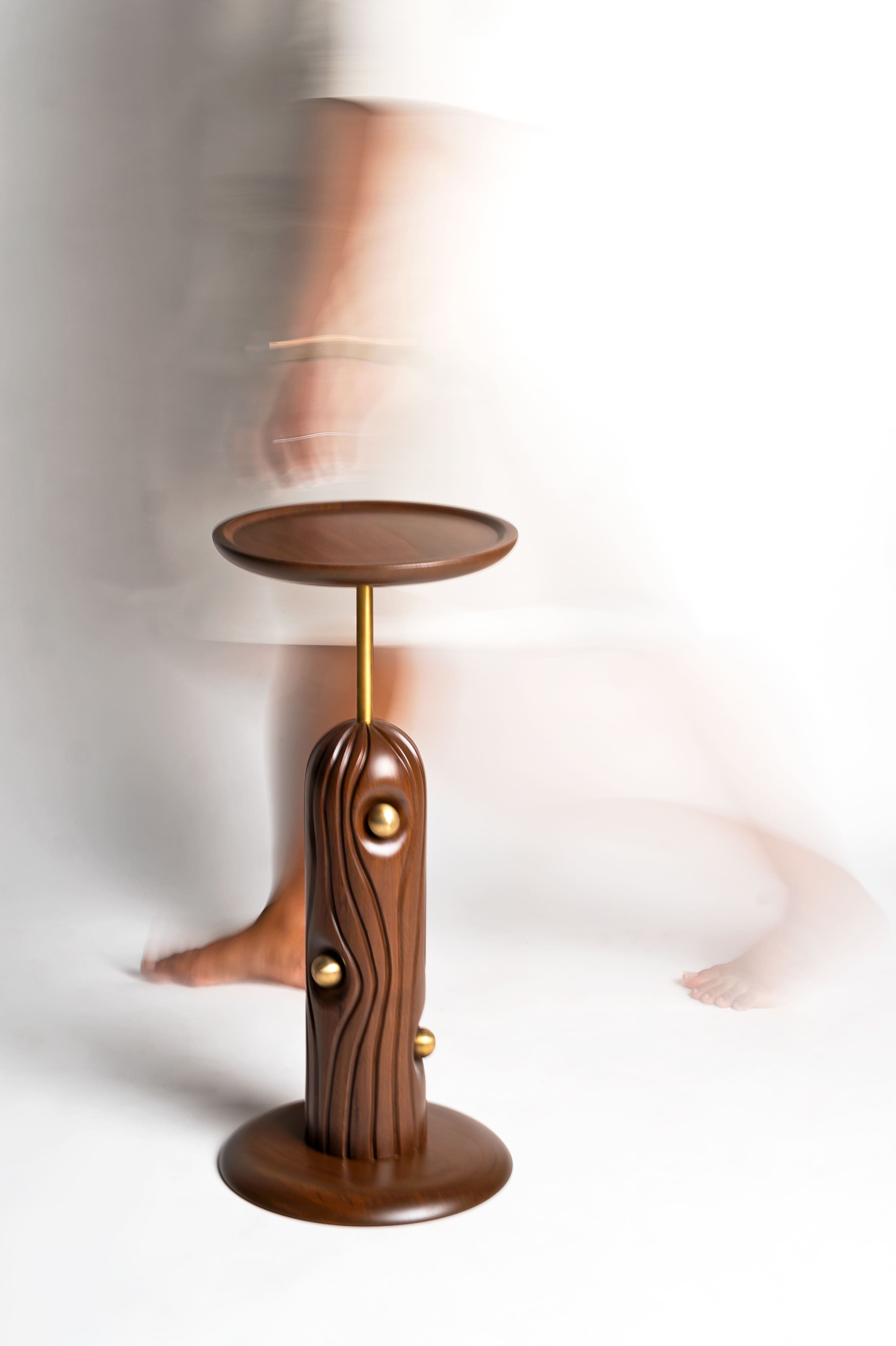 Linea Cocktail Table