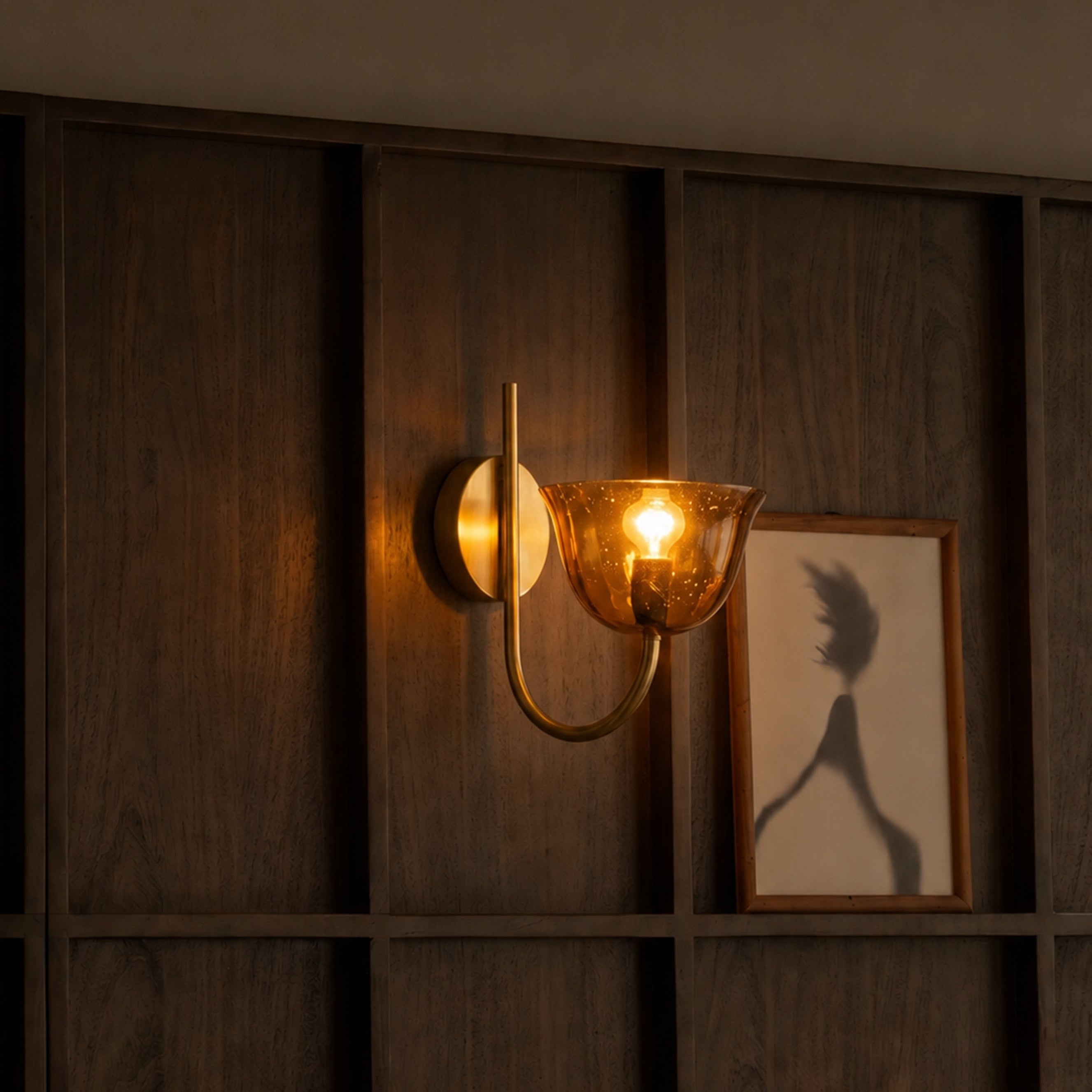Lior Wall Lamp