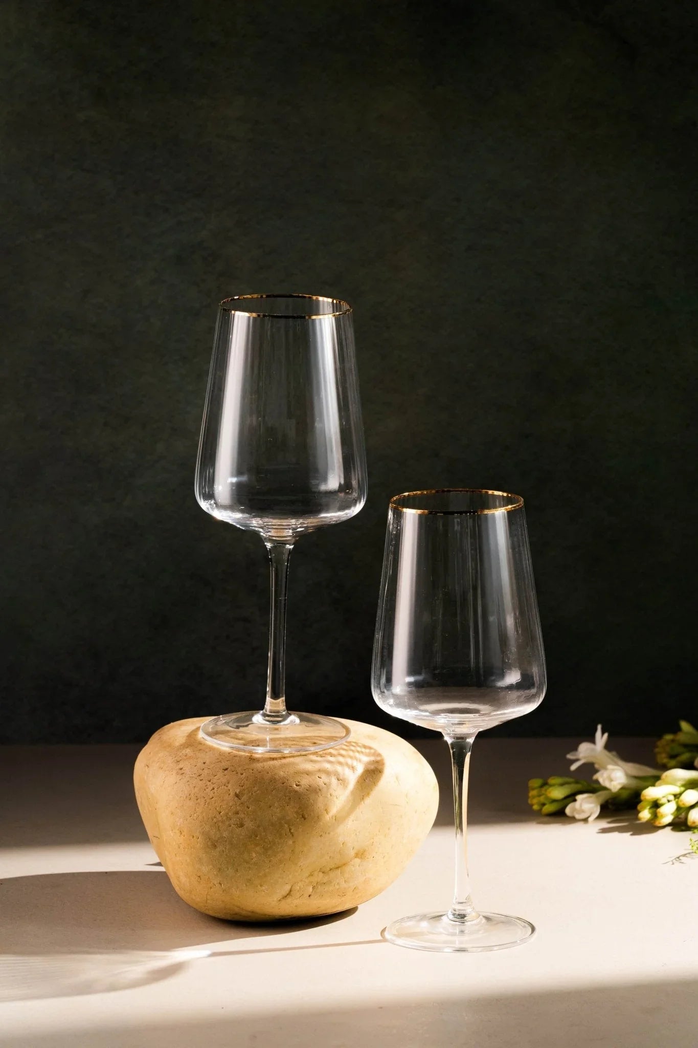 Clear Wine Glasses With Golden Rim Set of 6 - Premium Tableware