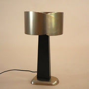 Hug Table Lamp