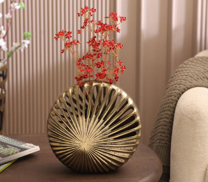 Cynosure Vase | Antique Gold Finished