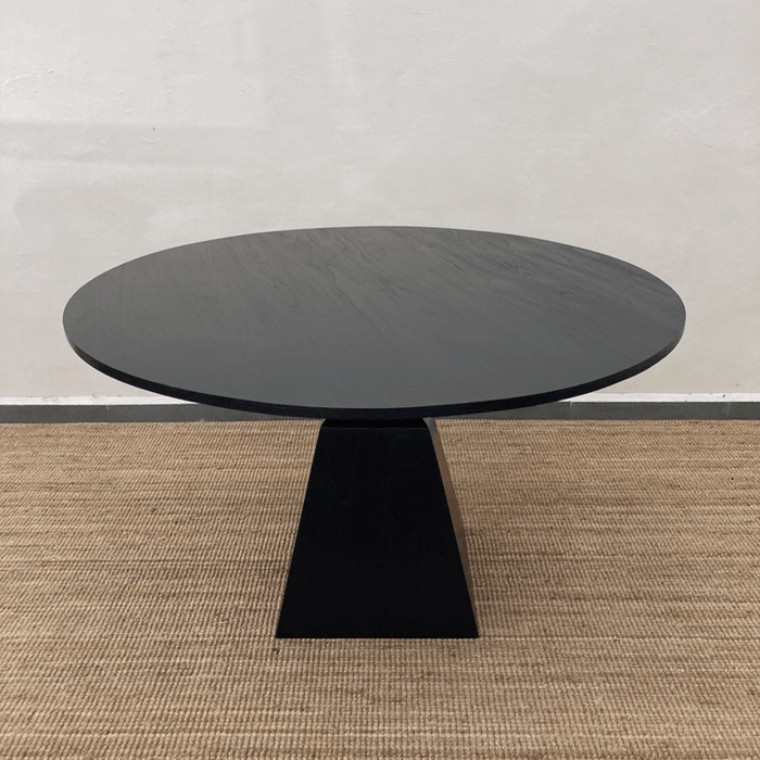 Shade dining table