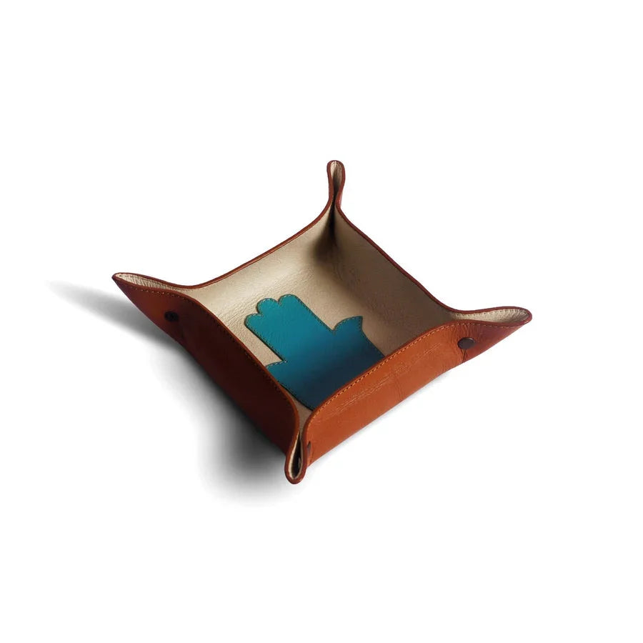 Pinch In Trays | Tan, White