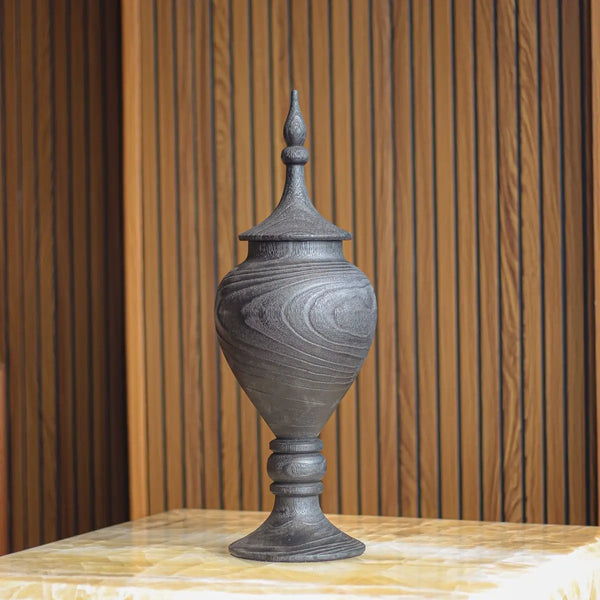 Tall Buckingham Flower Vase With Lid