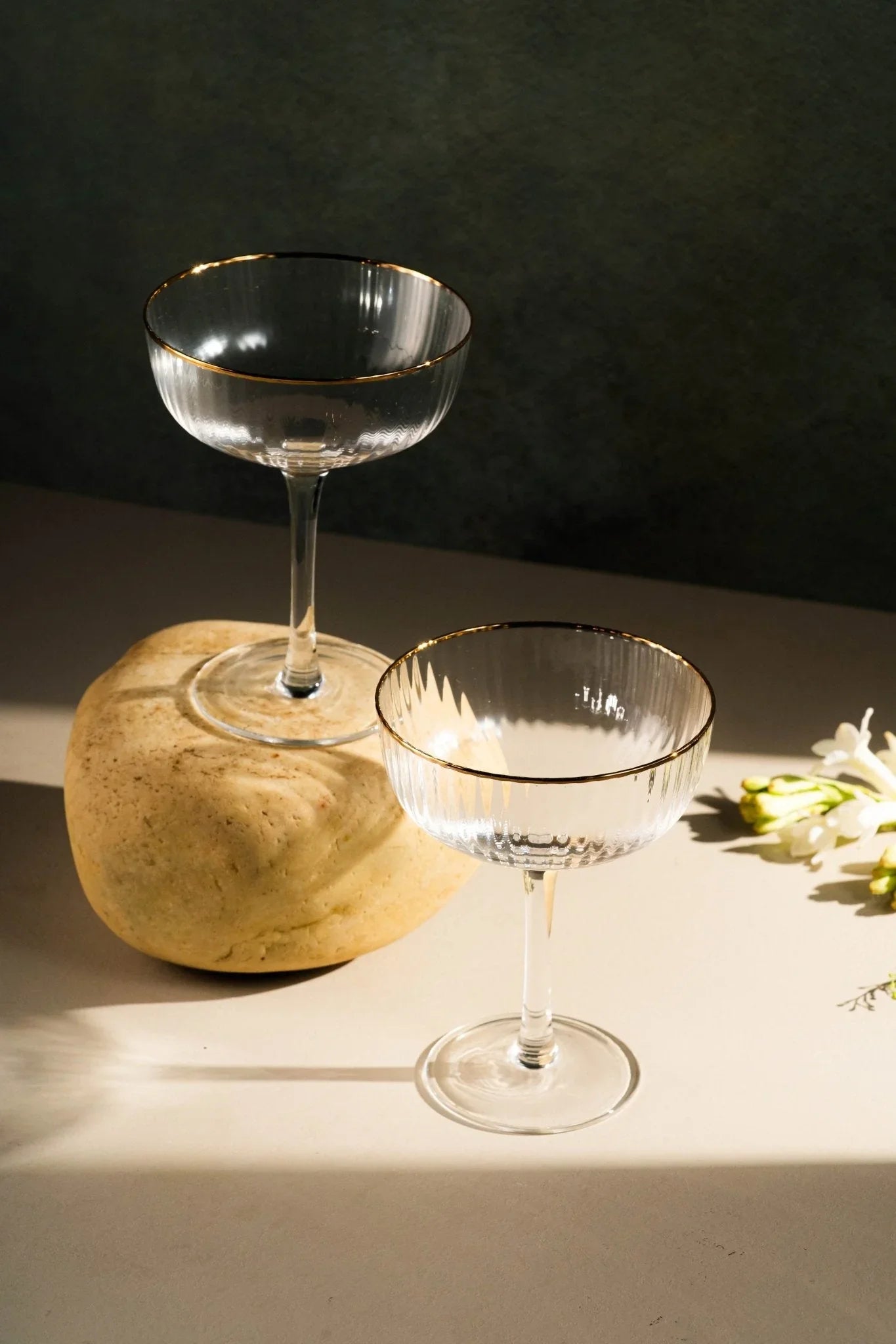 Clear Martini Glasses with Golden Rim Set of 4 - Premium Glassware