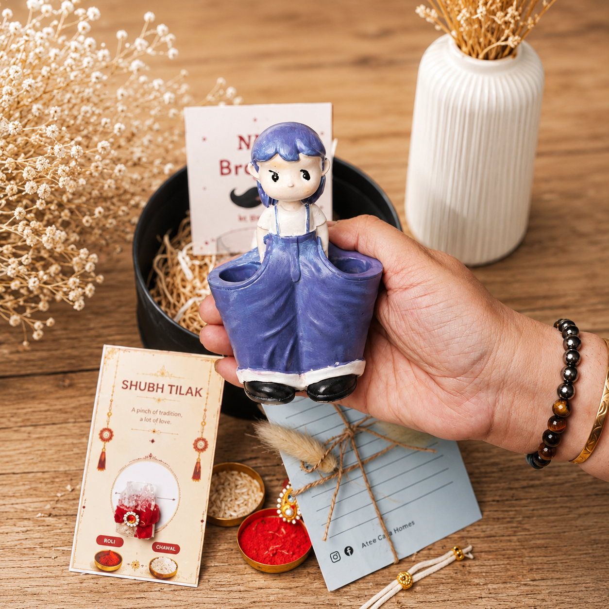 Office Hero Rakhi Gift Hamper