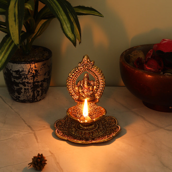 Virhau Lord Ganpati Ji Metal Diya