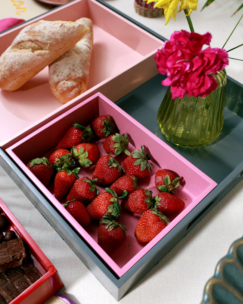 Stack ‘Em Up Tray Set