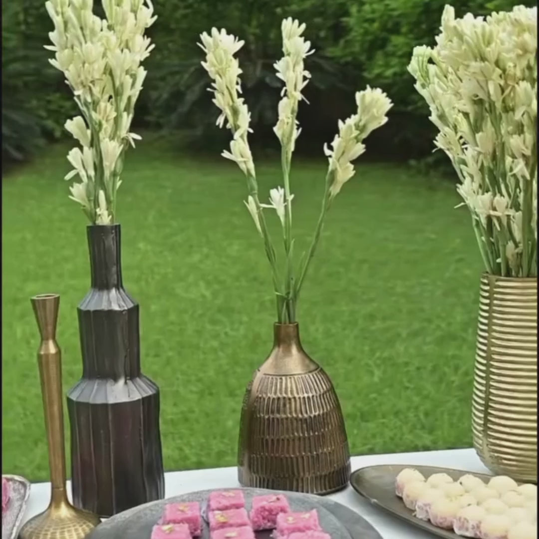 Load video: Kenai Vase