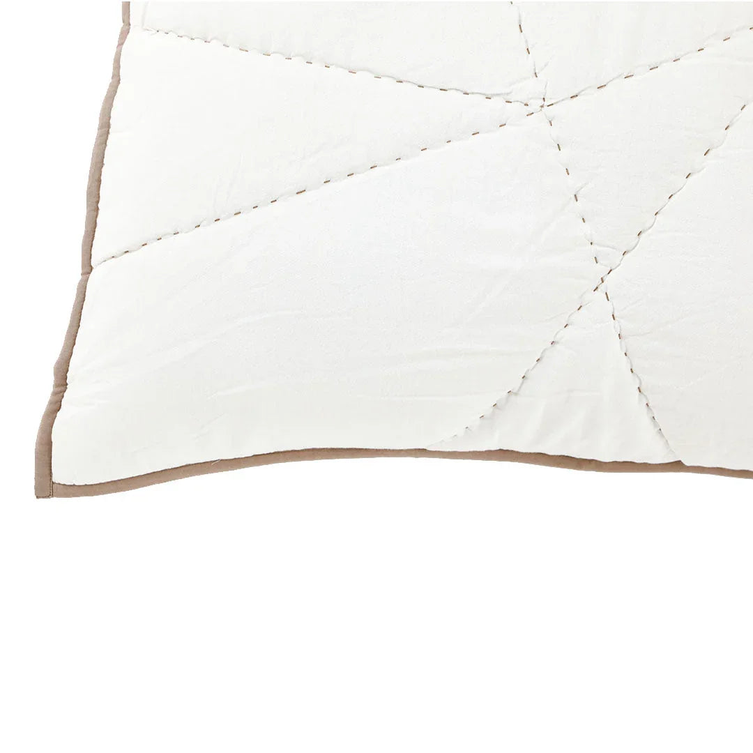 Arwen Light Beige Quilt With Sham Set