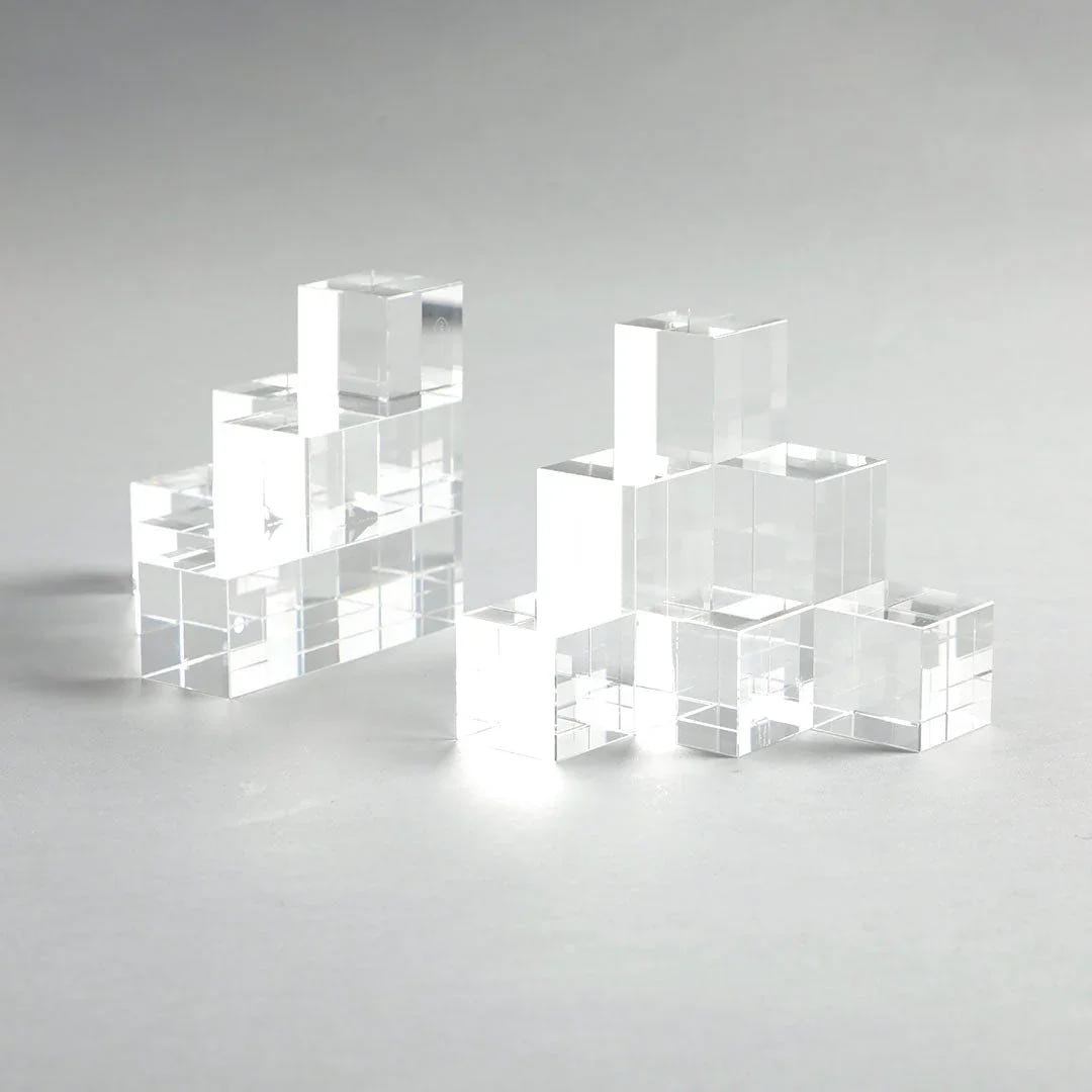 Gwen Crystal Bookend