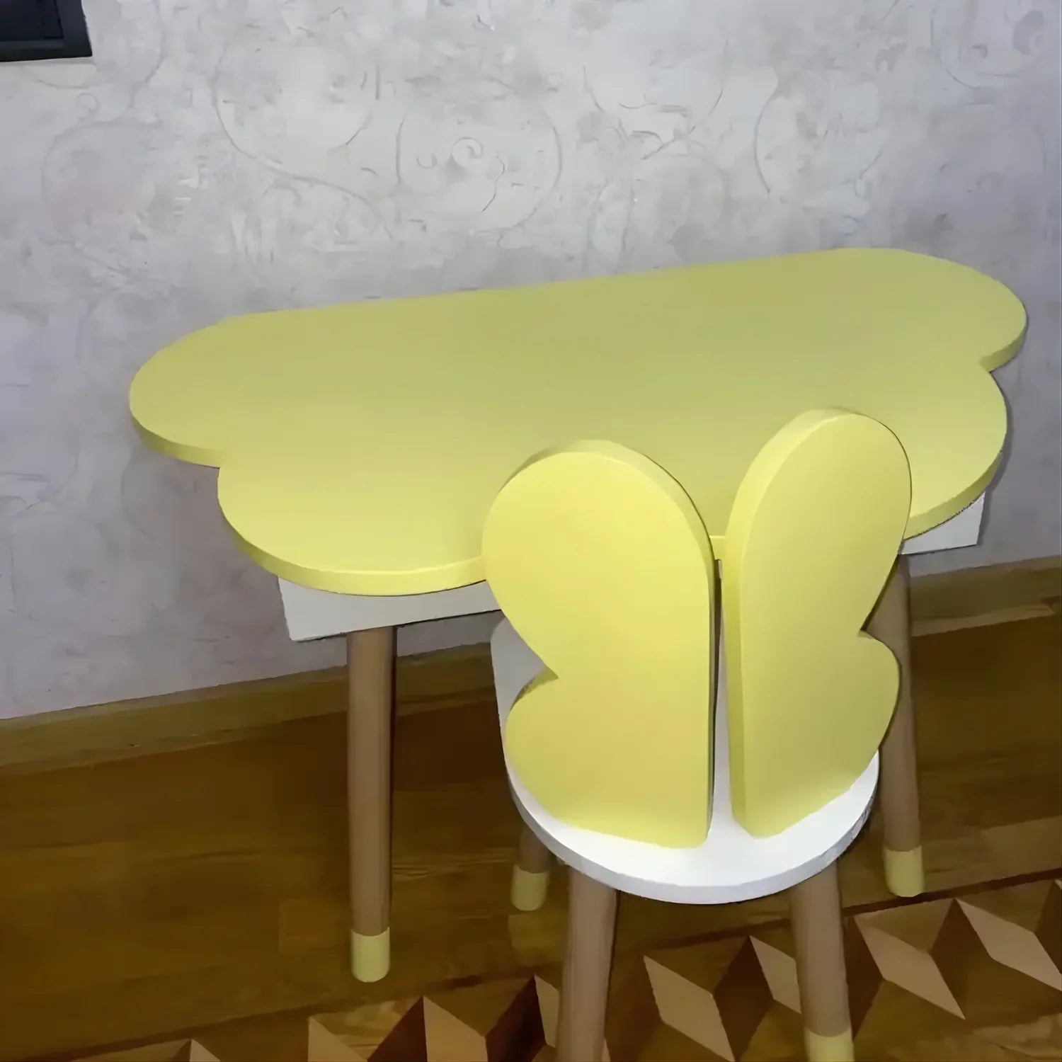 Elegant Toddler Table and Chair Set for Kids Playing Furniture