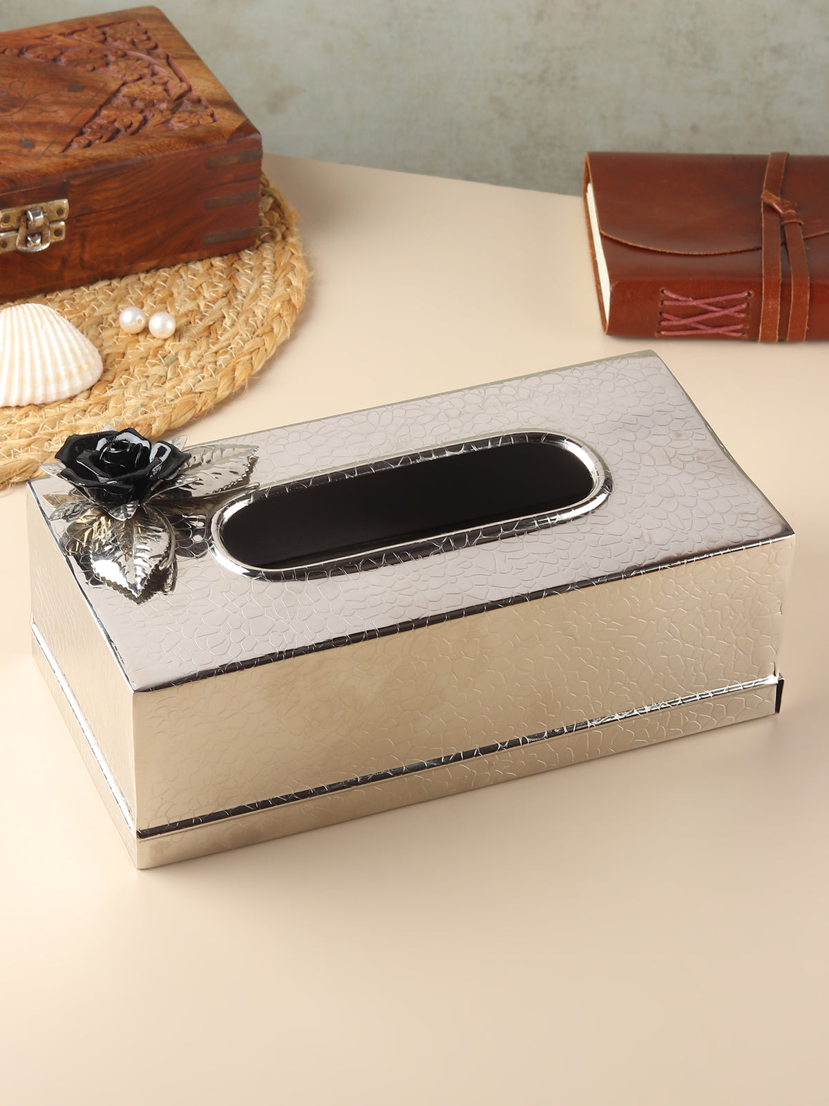 Petal Eclat Tissue Holder