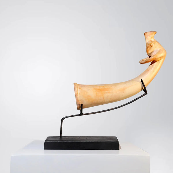 Lore - Modern Fiber Horn Decor
