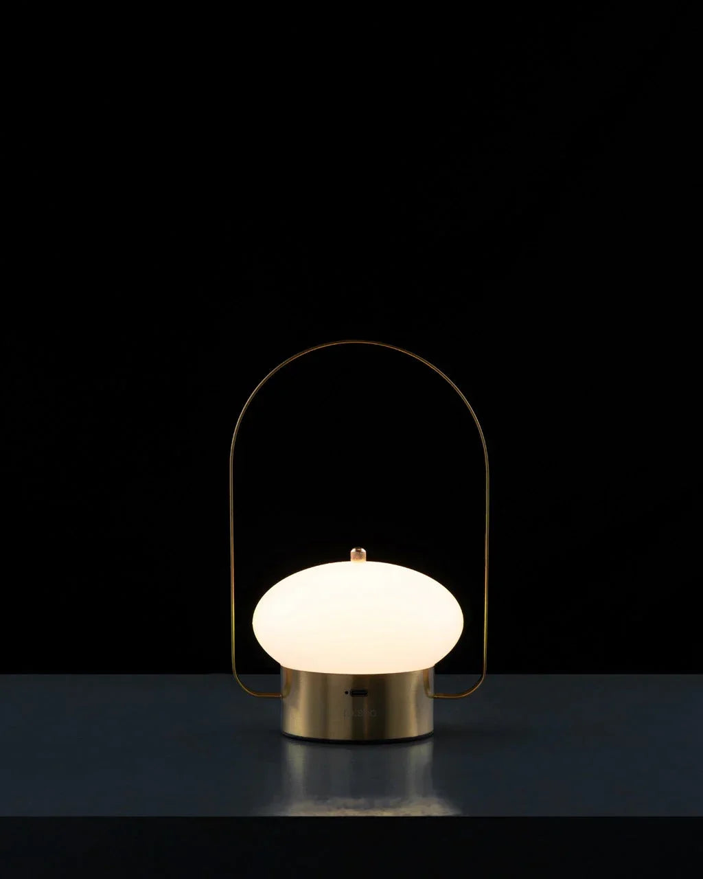 Ovillum | Table lamp