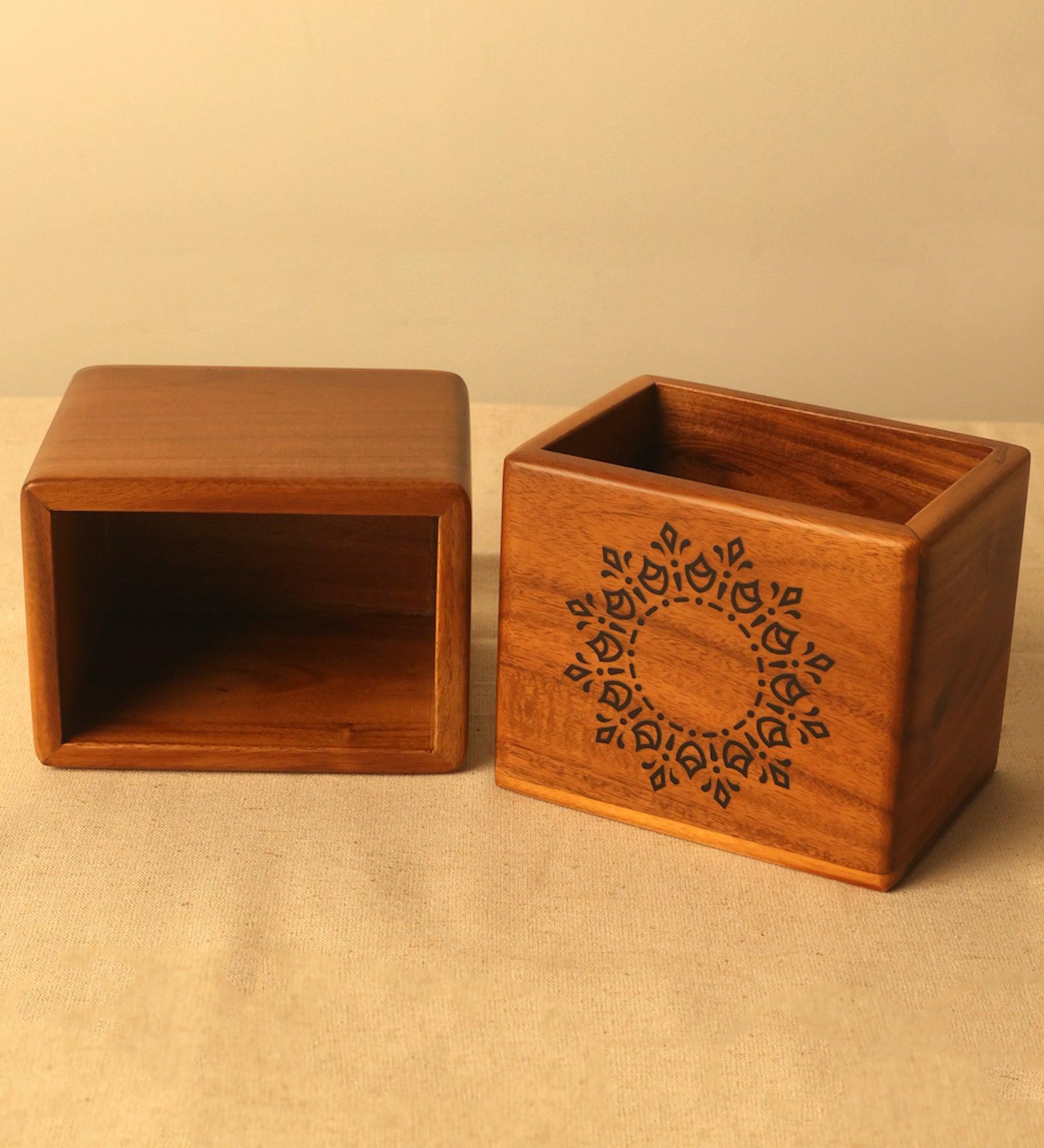 Compact Spoon Holder Teak Windmill