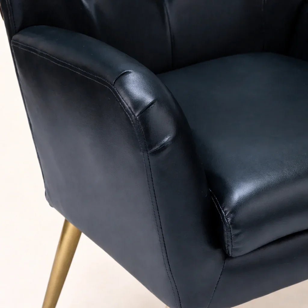 Hedley Arm Chair | Classic Armchair