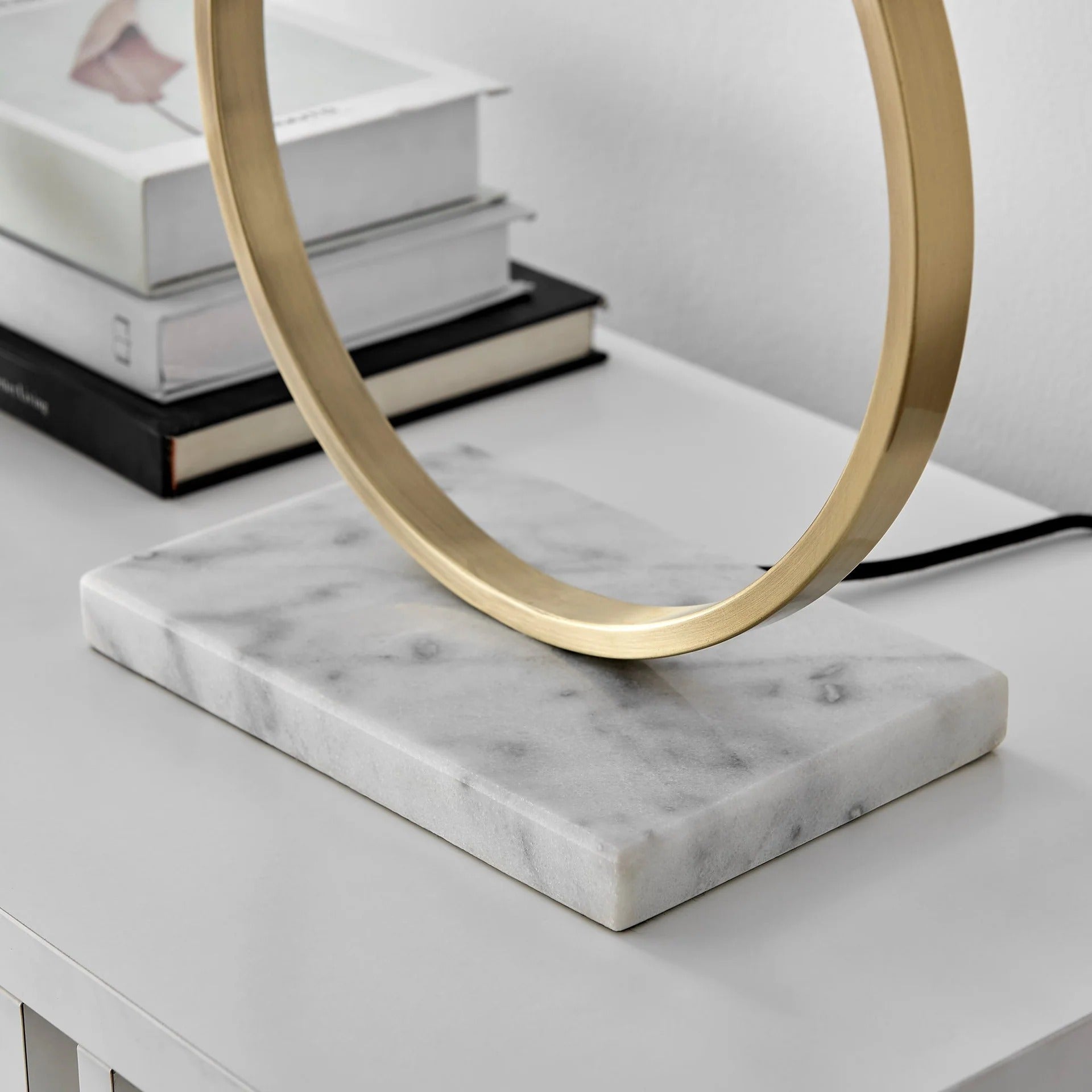 Raffa Table Lamp