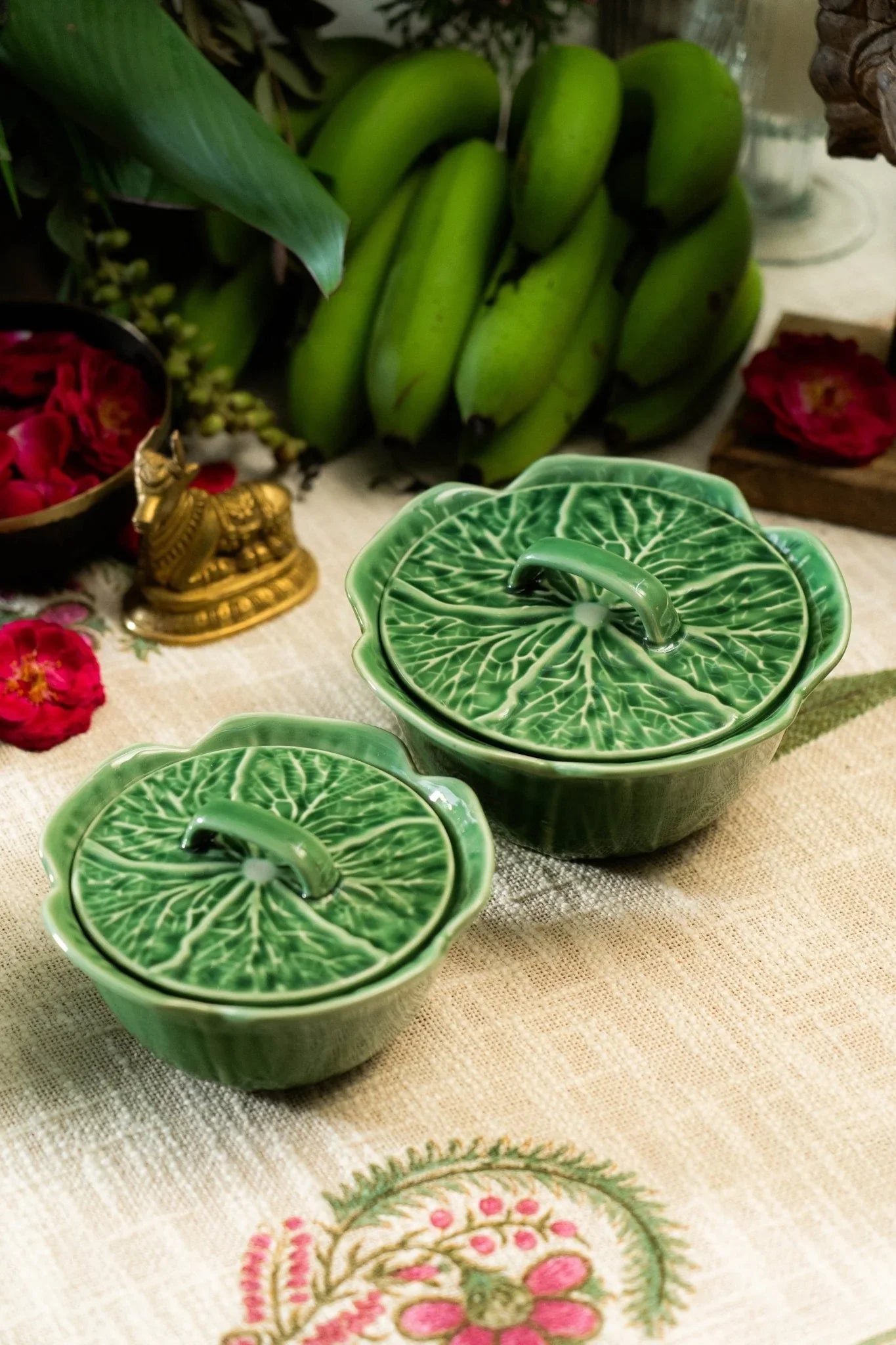 Parna Serving Bowl With Lid