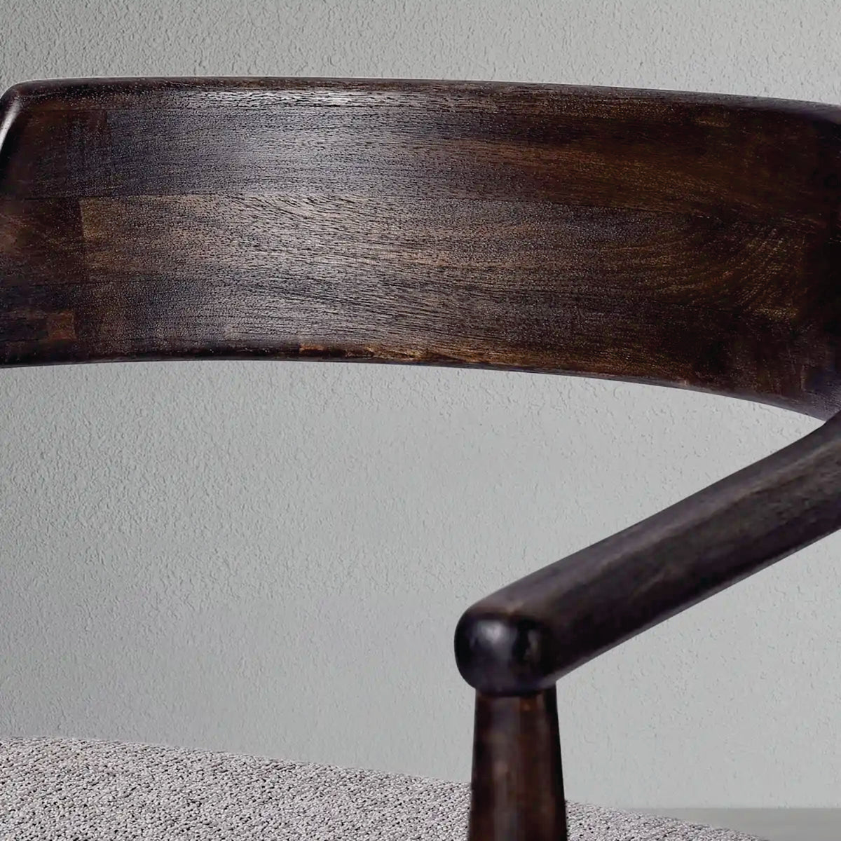 Finch Chair