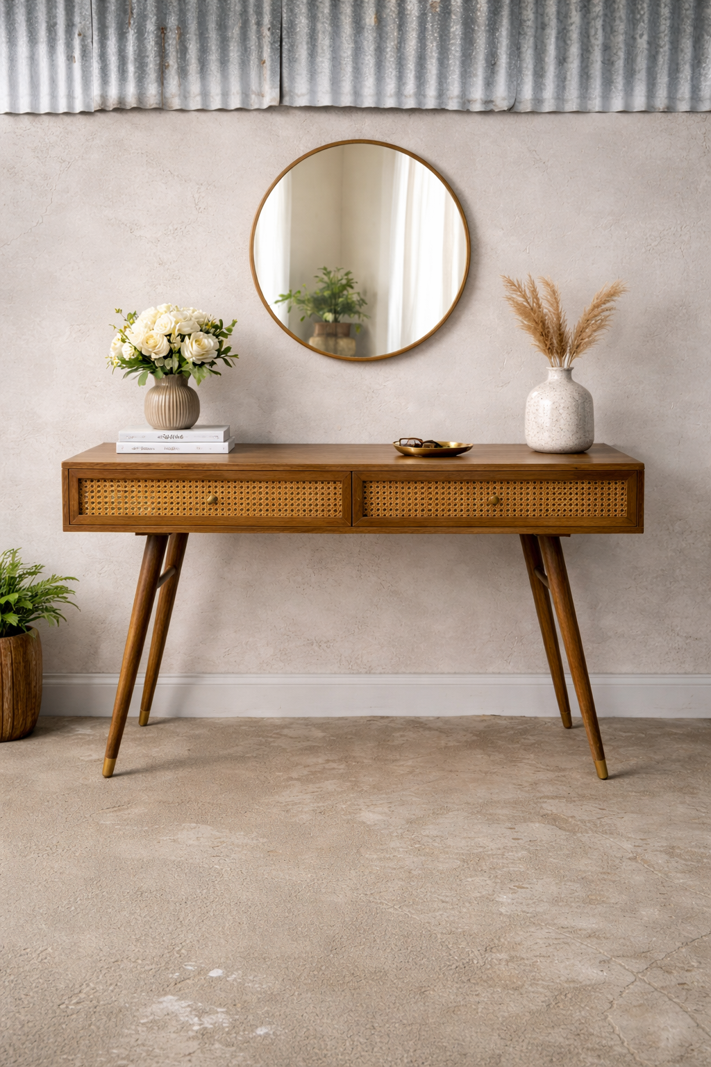 Cane & Taper Console