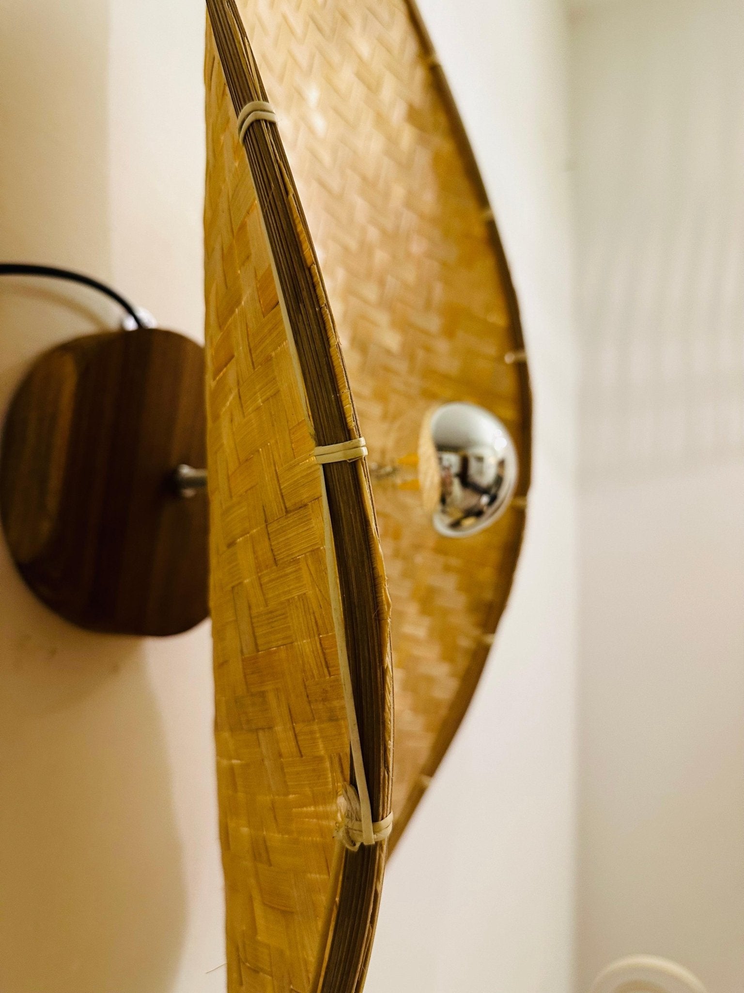 Bamboo Curve Wall Light