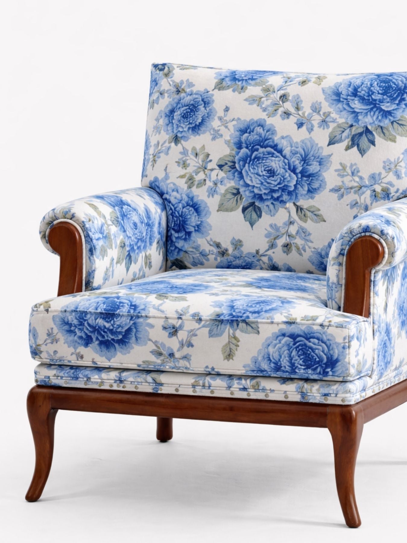 Yutaka Velvet Fabric Armchairs