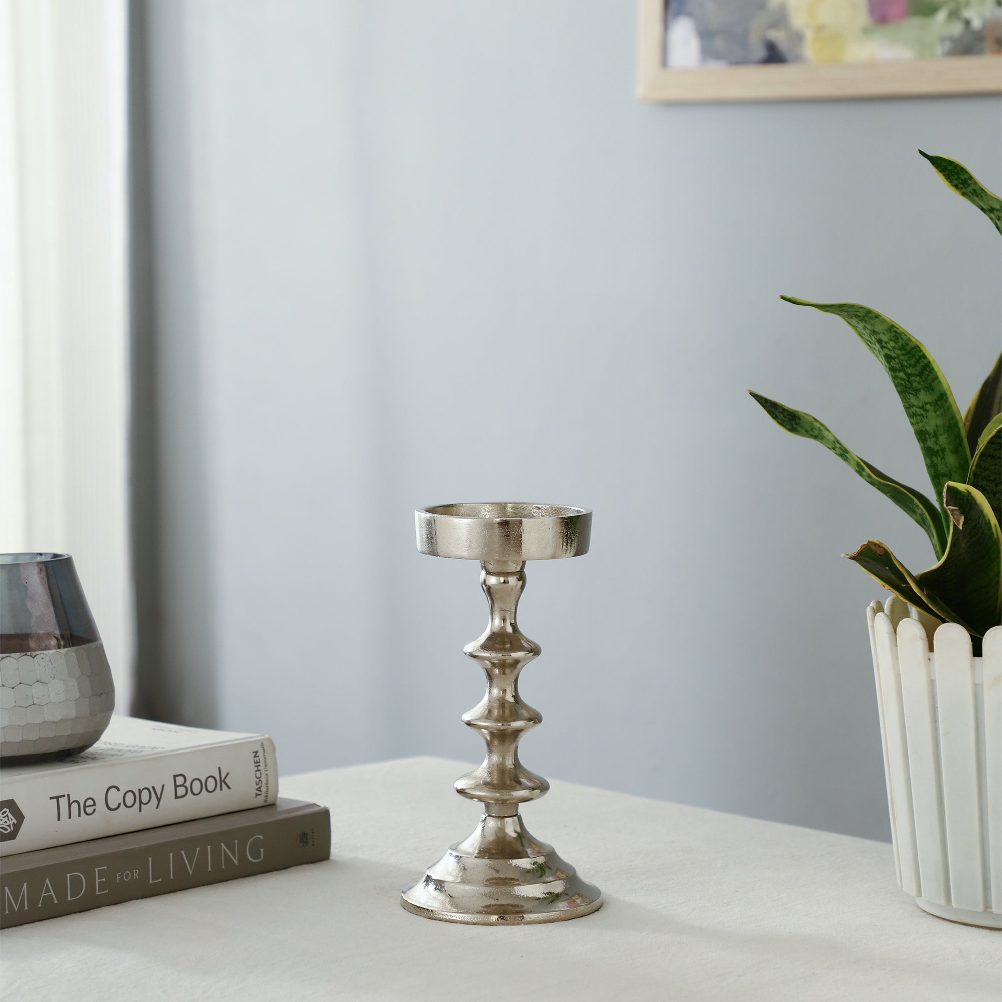 Ebon Whisper Candle holders