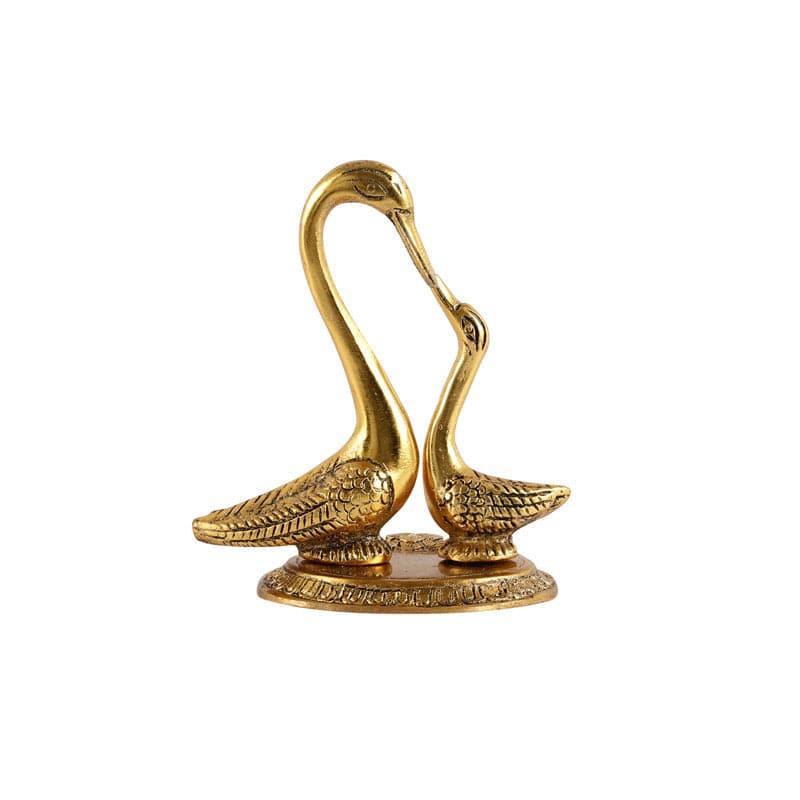 Metal Swan Pair Decorative Showpiece