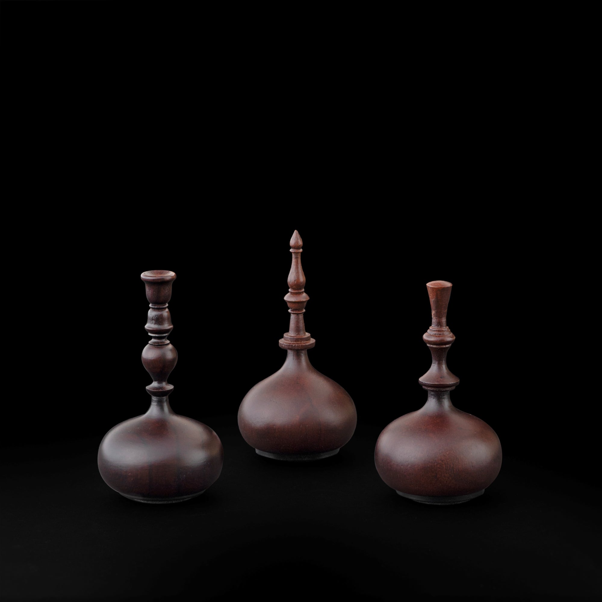 Sultan Paperweight for Corporate Office Desk | Paper Weight for Study Table (Set of 3)