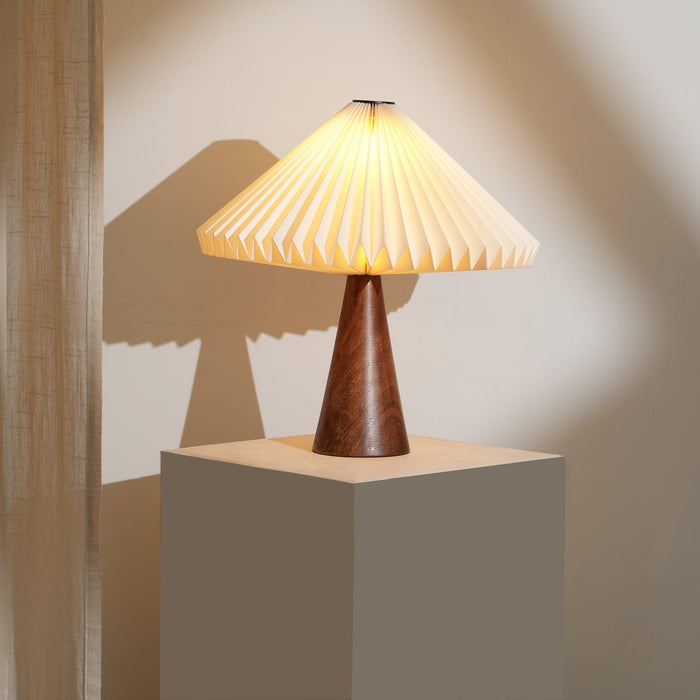 Ballet Table Lamp