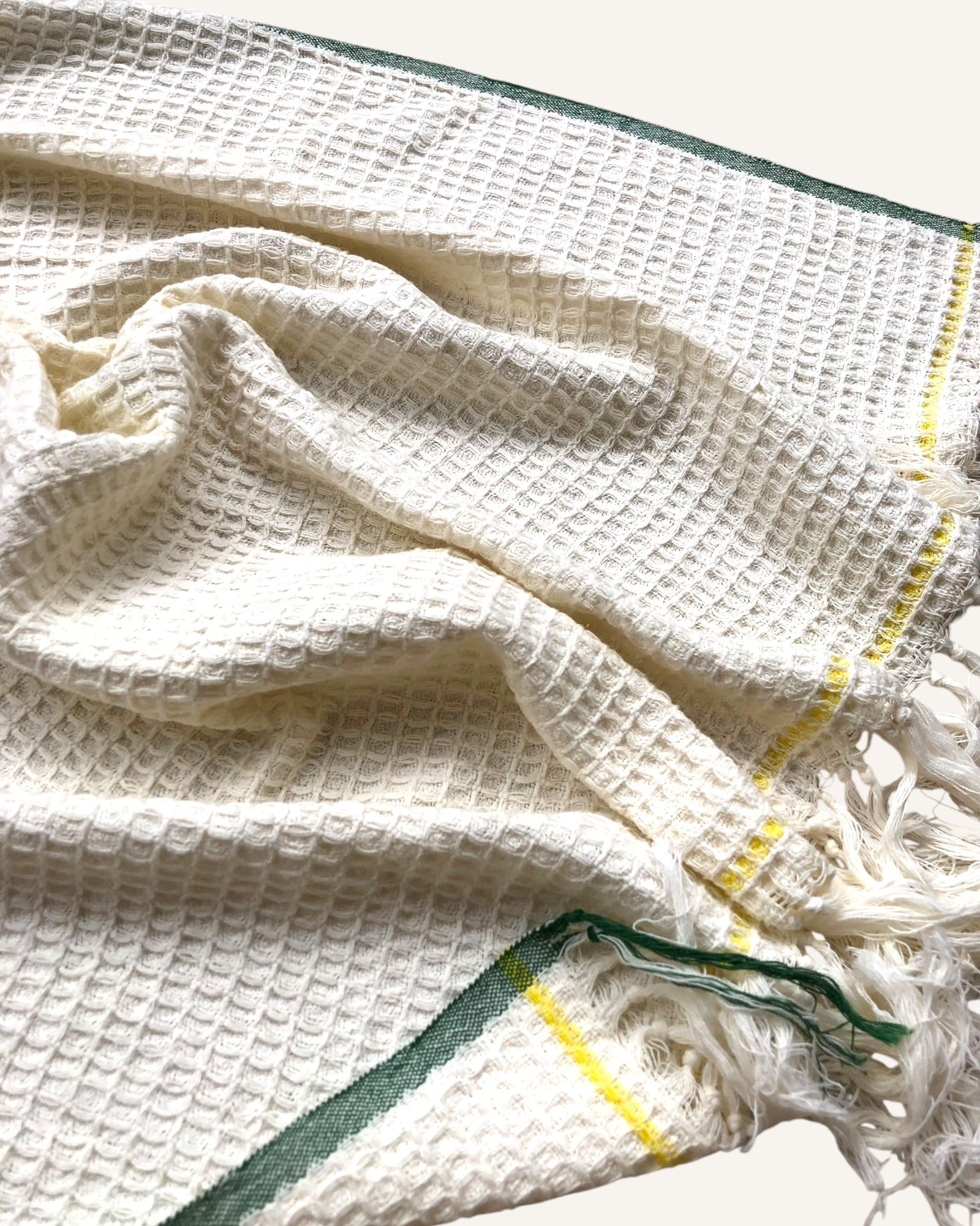 Tidal Hug Bath Towel & Soft Anti-Bacterial Towel