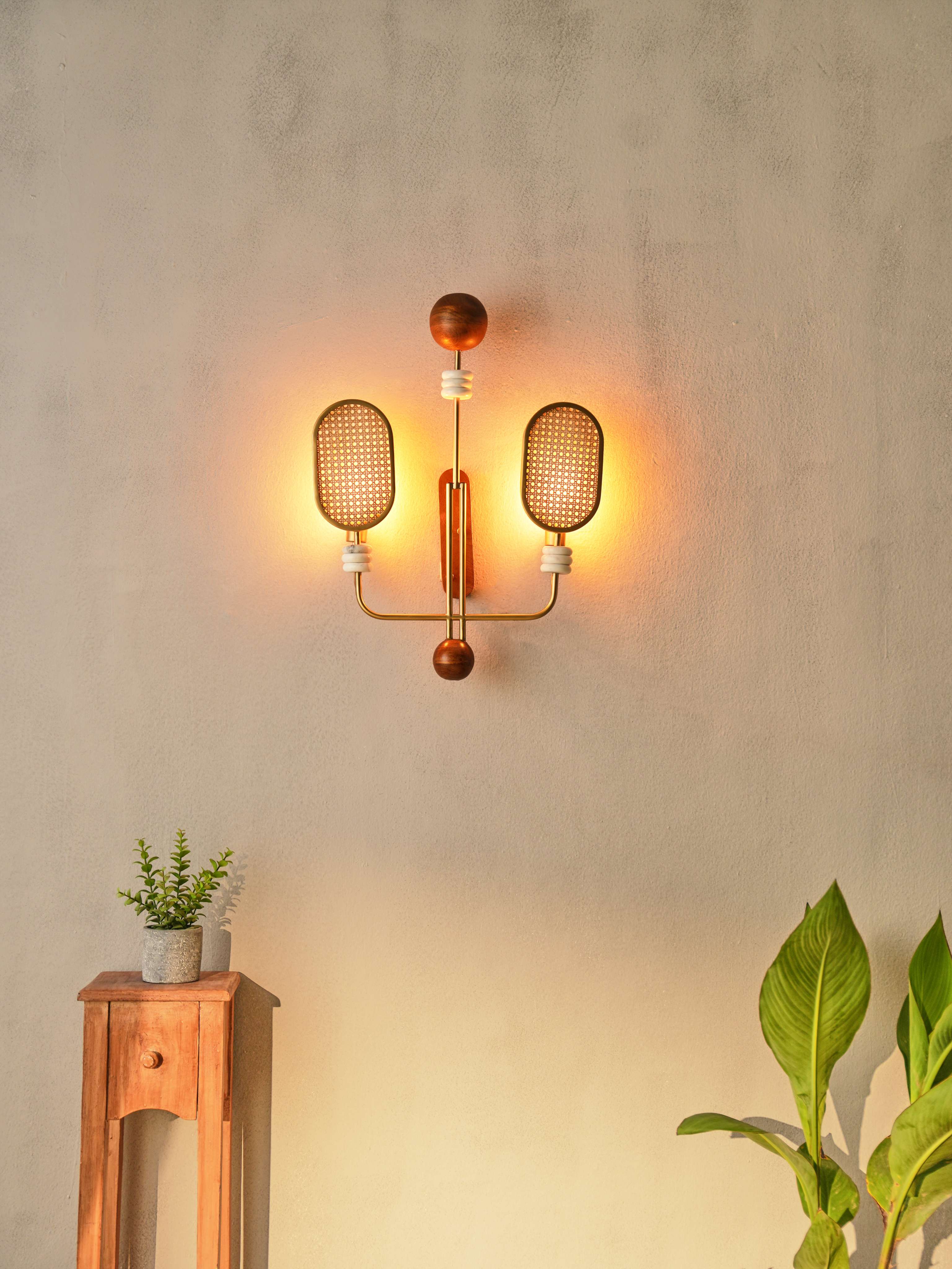 Cove Wall Lamp