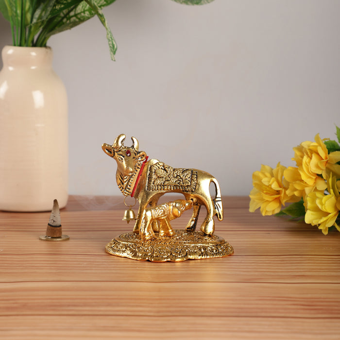 Attractive Golden Metal Kamdhenu Cow With Calf