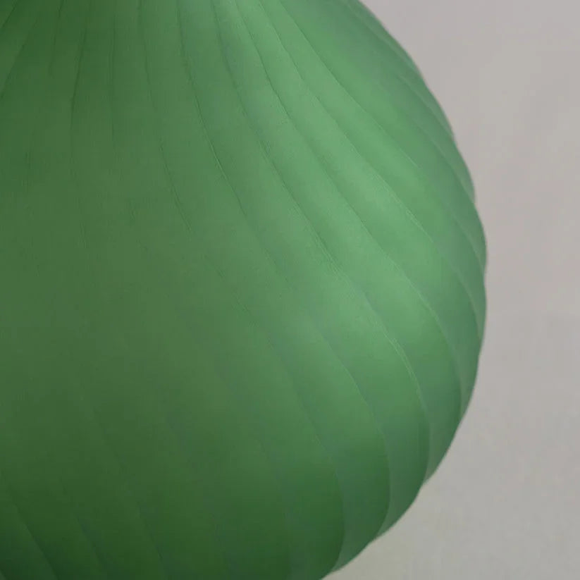 Dhara Vase – Elegant Decorative Vase