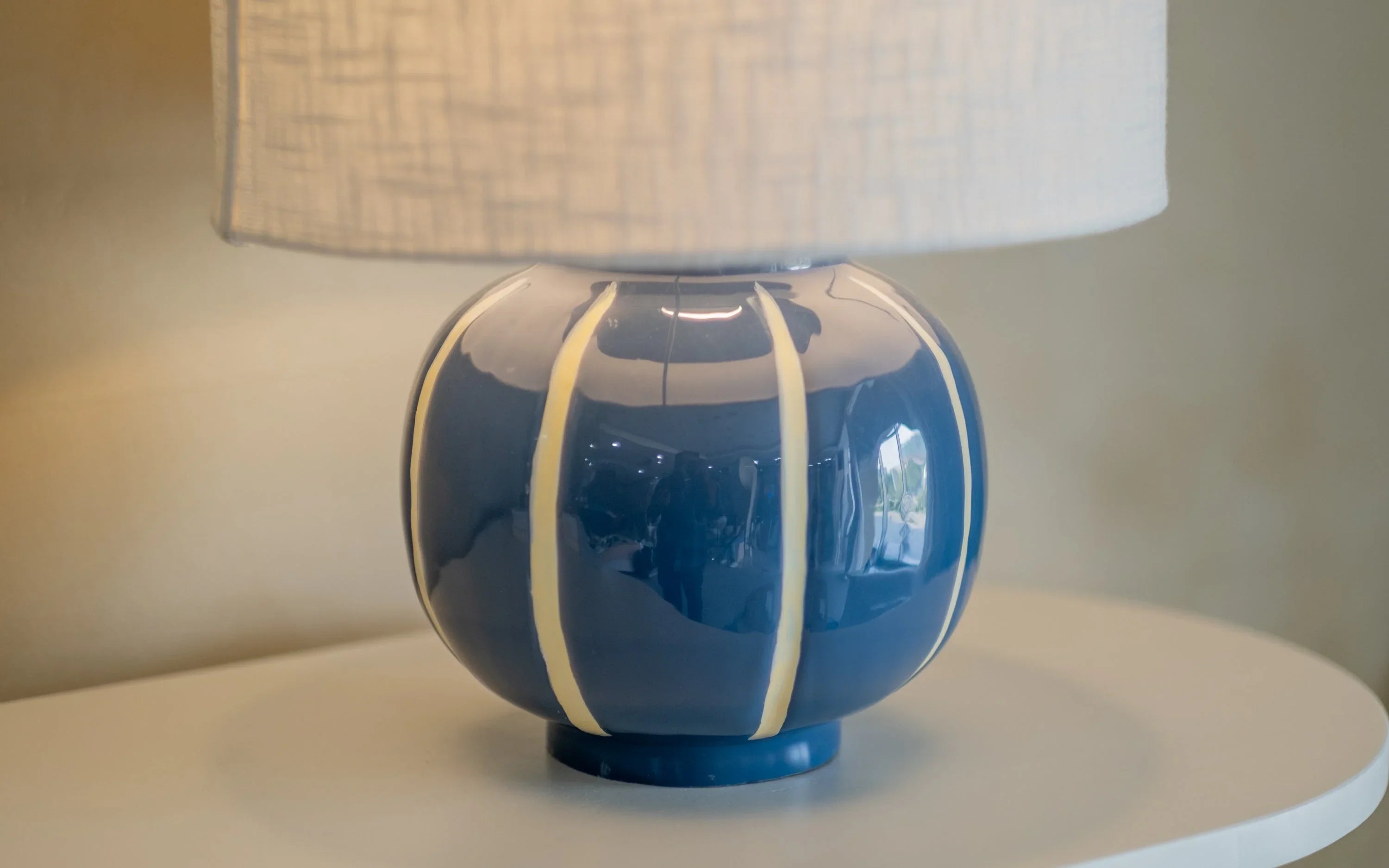 Taoza Blue Table Lamp
