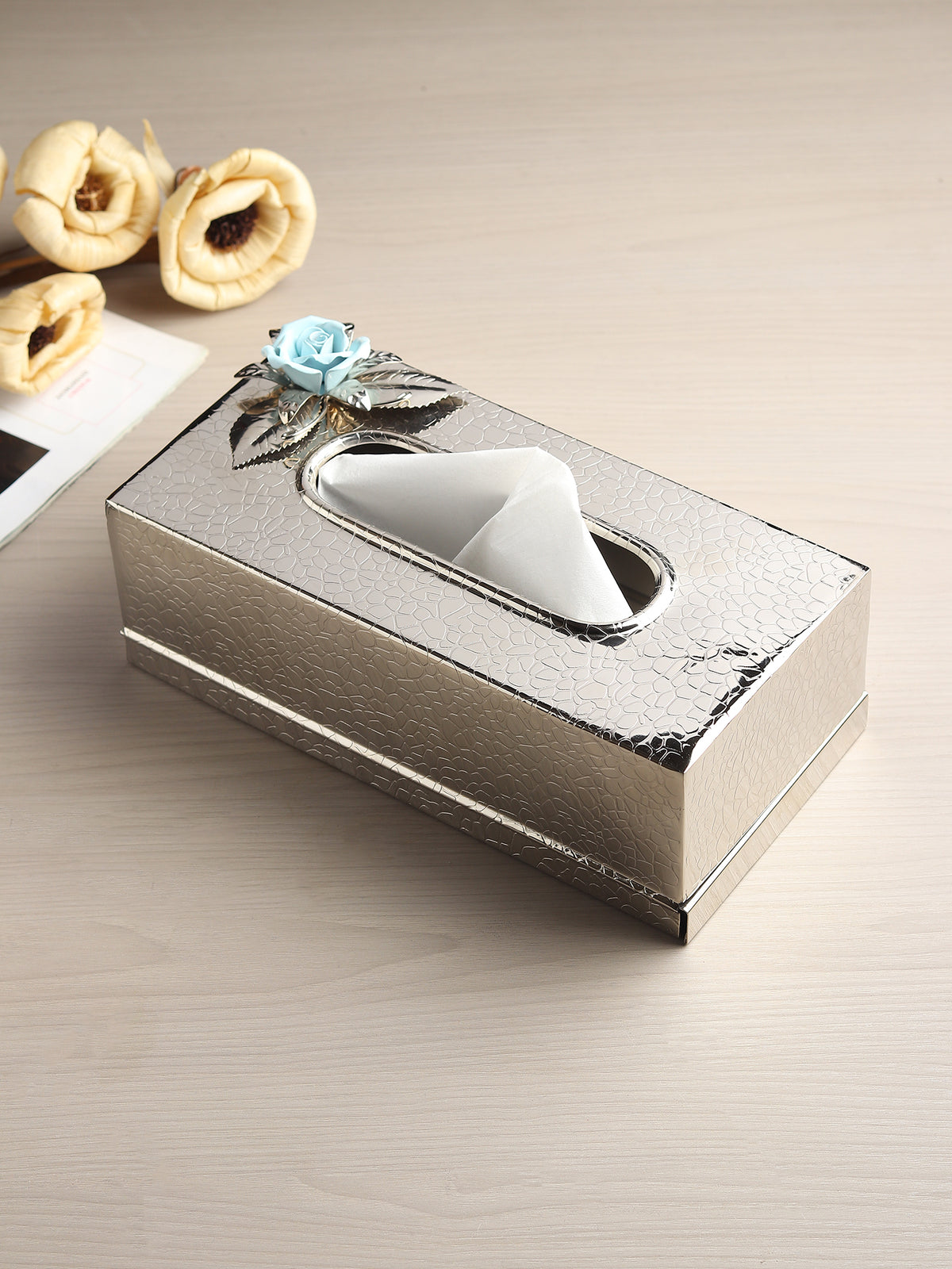 Petal Eclat Tissue Holder