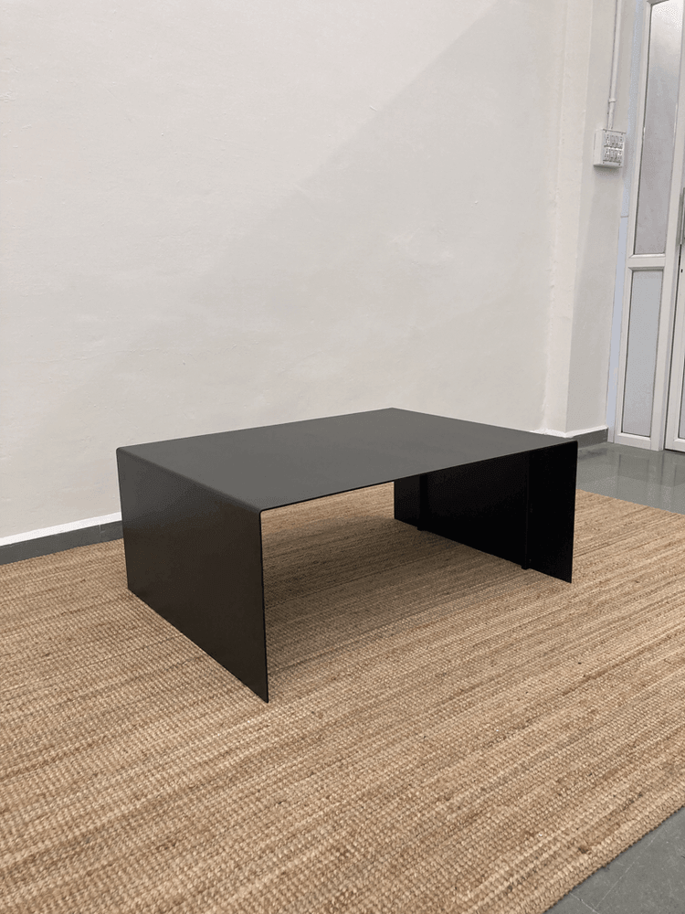 Lijo Coffee Table | Metal
