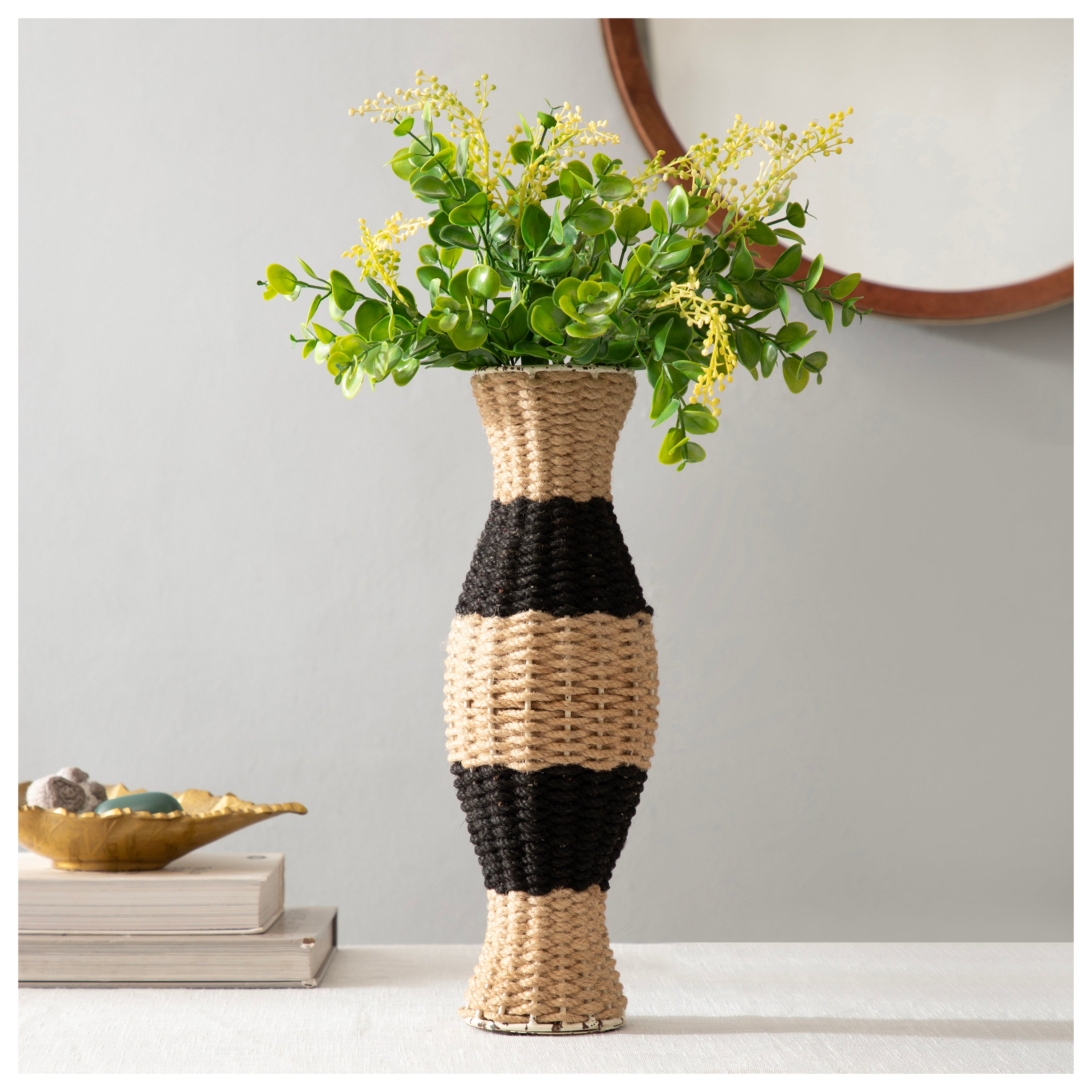 The Dune Silhouette Vase