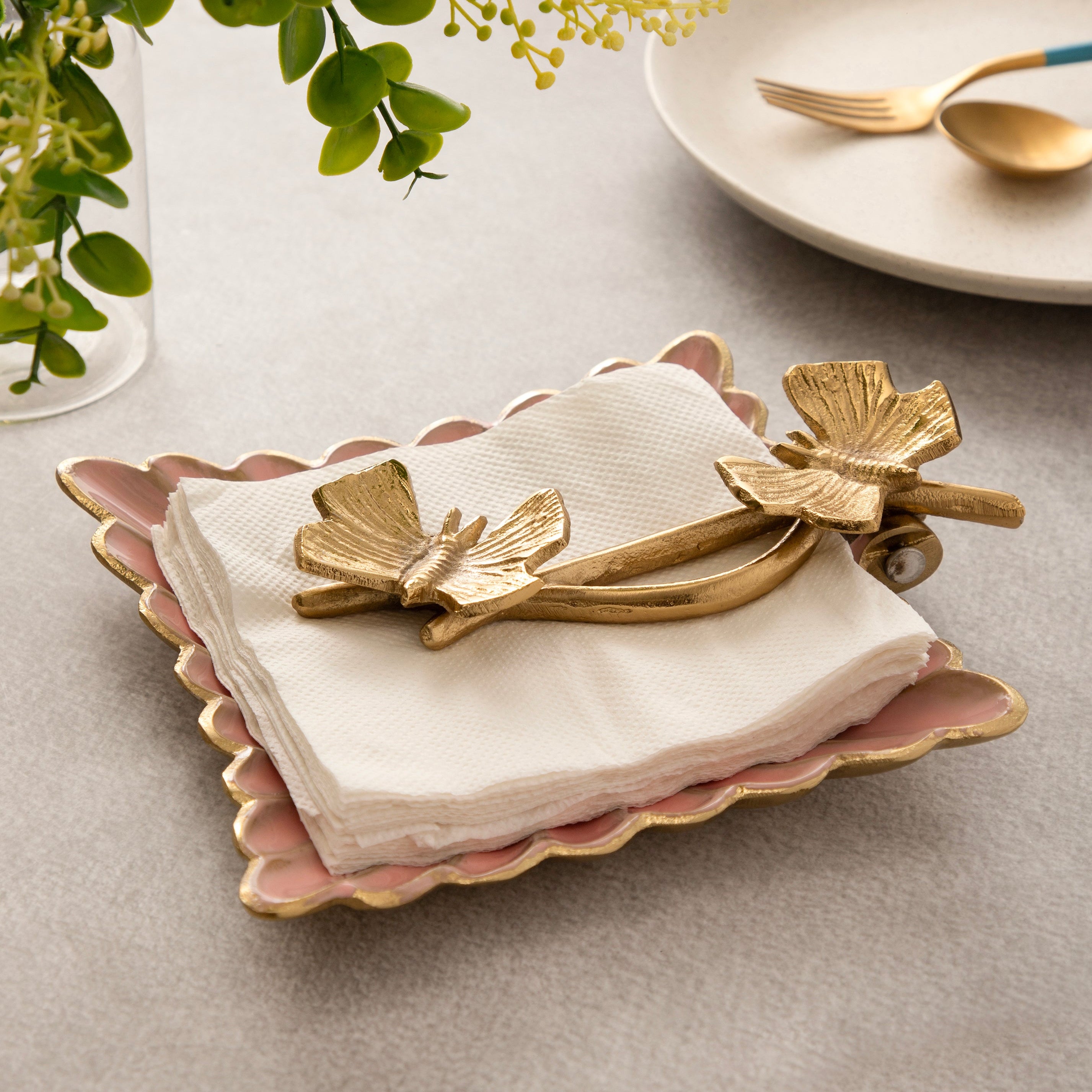 Butterfly Kisses Tissue Holder Tray