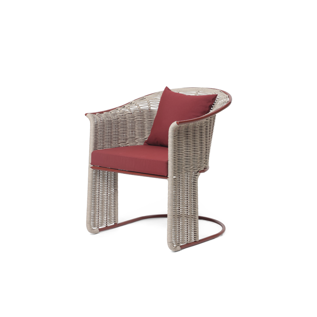 Avena Curve Chair
