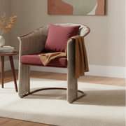 Avena Curve Chair