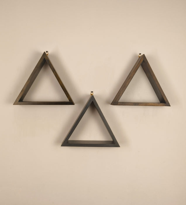 Henry Iii Triangular Set of 3 Wooden Wall Shelves