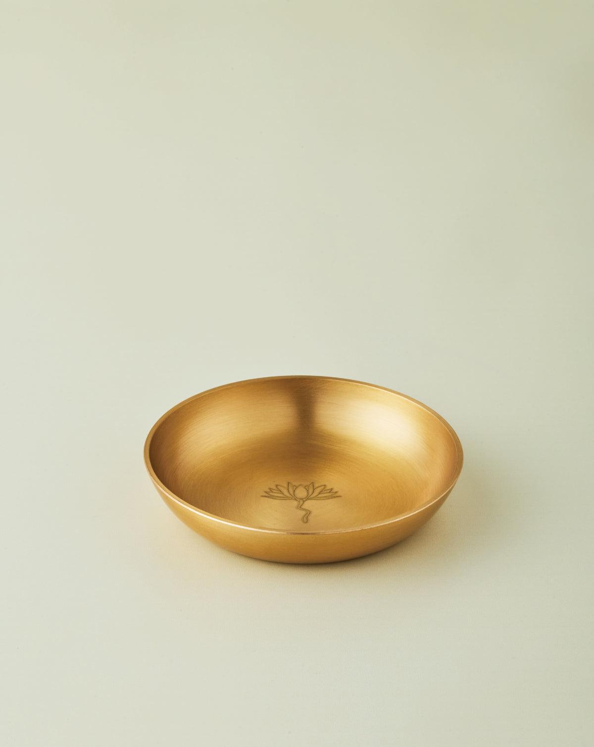 Bahaar Brass Thali Set | Traditional Brass Platter Set | Brass Dinner Set