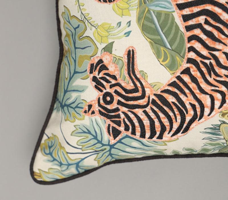 Wild Roar Decorative Cushion