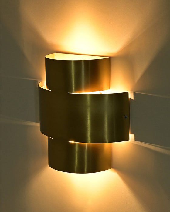 Aura Wall Light