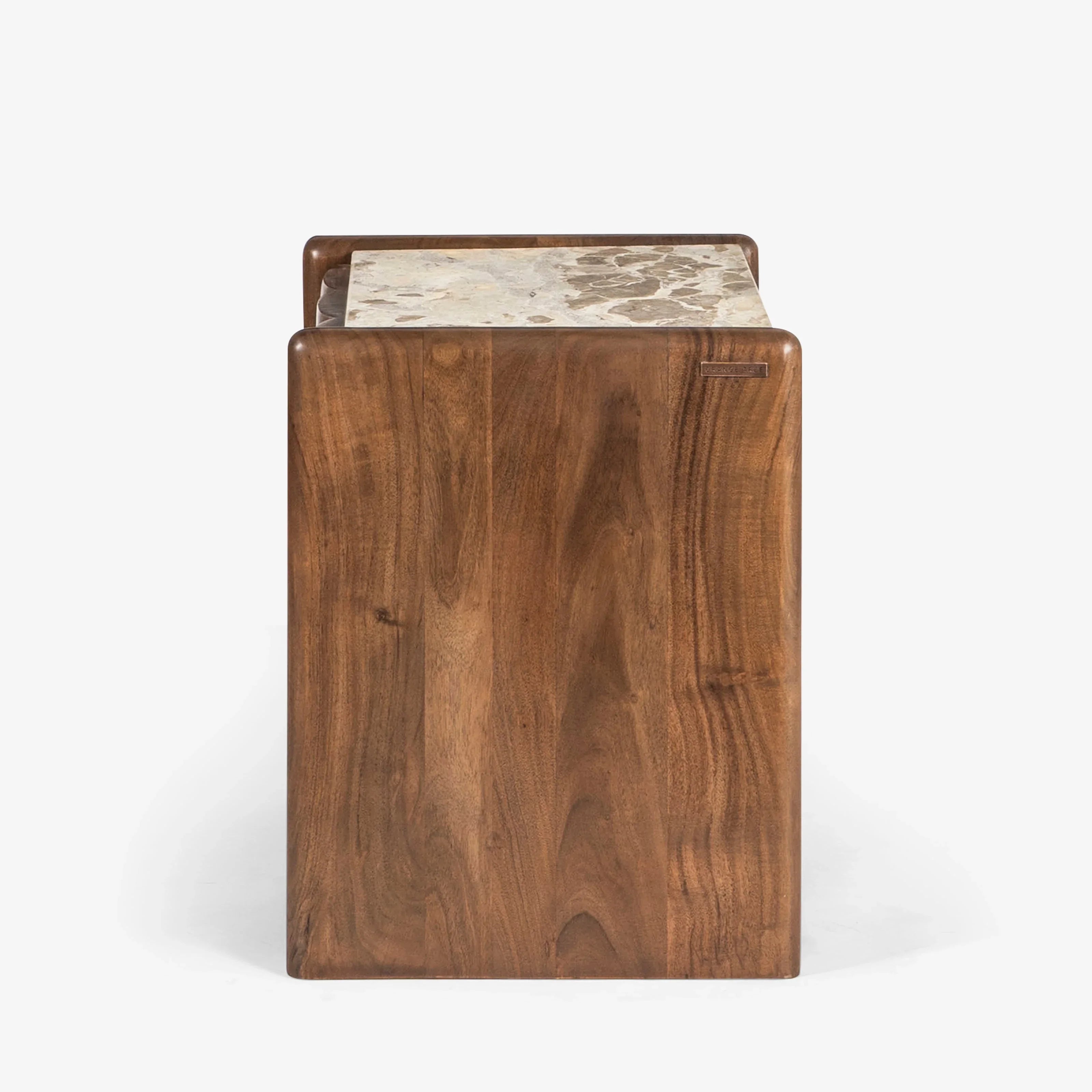 Cavallo Bedside