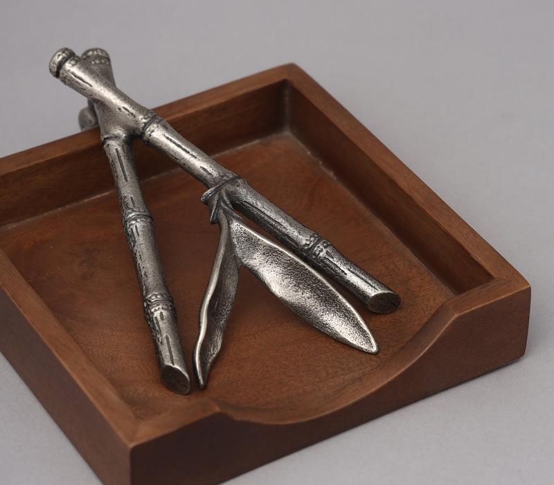 The Secrets Of The East Serviette Holder