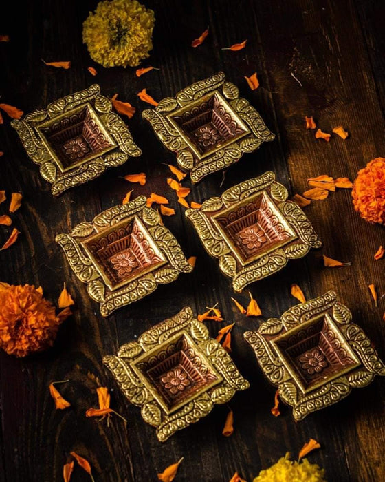 Swastik Diya Set of 10