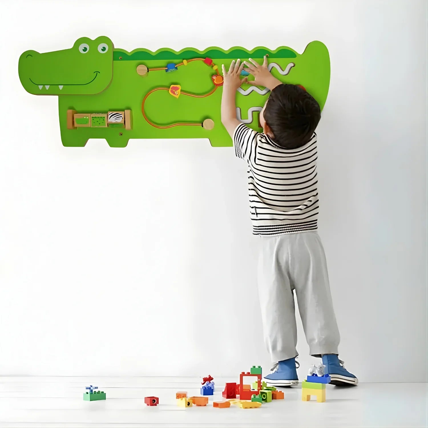Toys Crocodile Design Wall Fun Toy